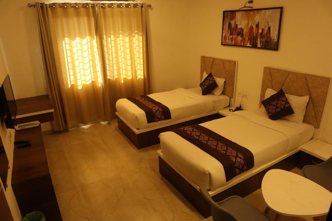 Hotel Grand Ecotel, Aurangabad Exterior photo
