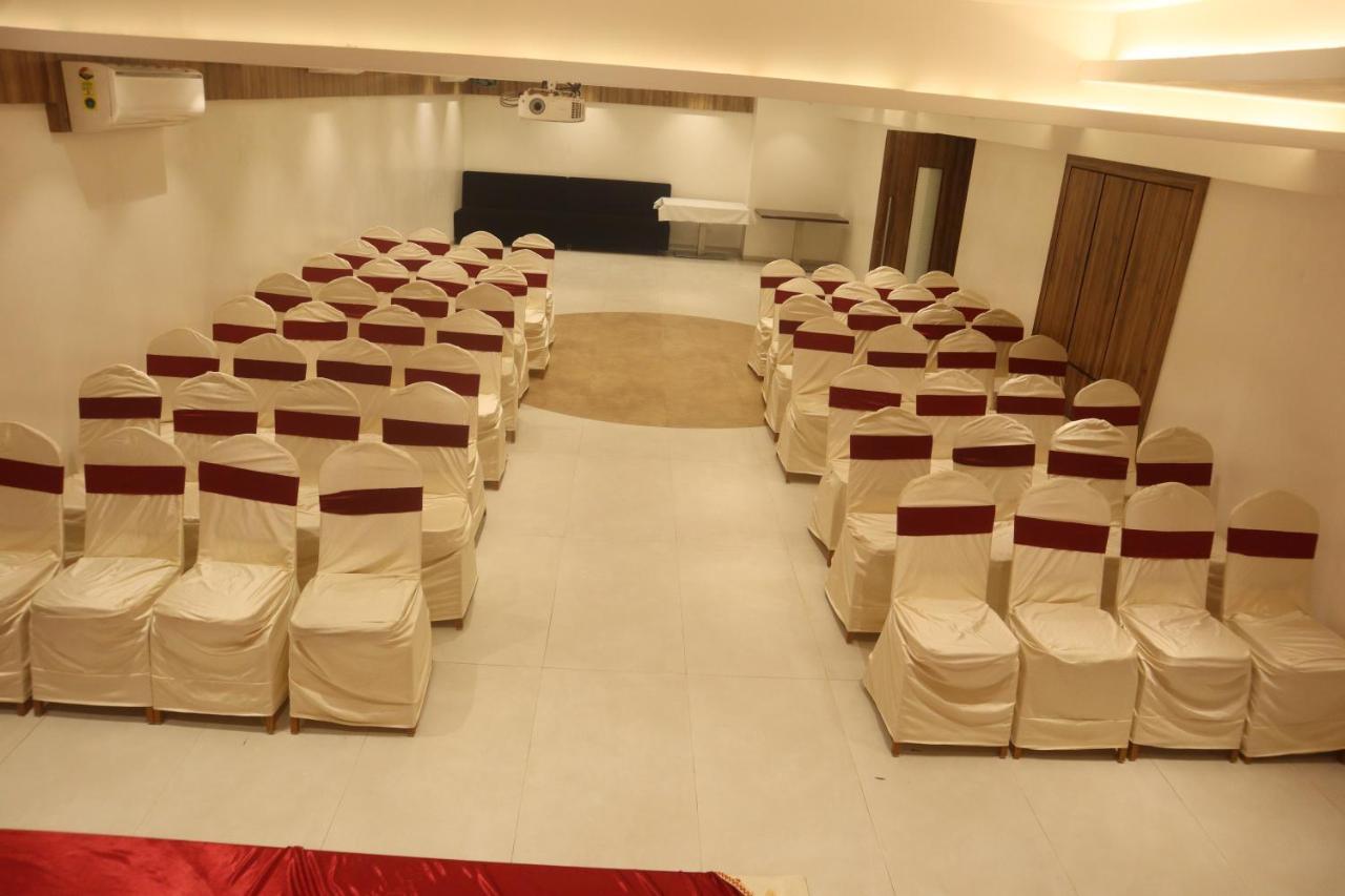 Hotel Grand Ecotel, Aurangabad Exterior photo