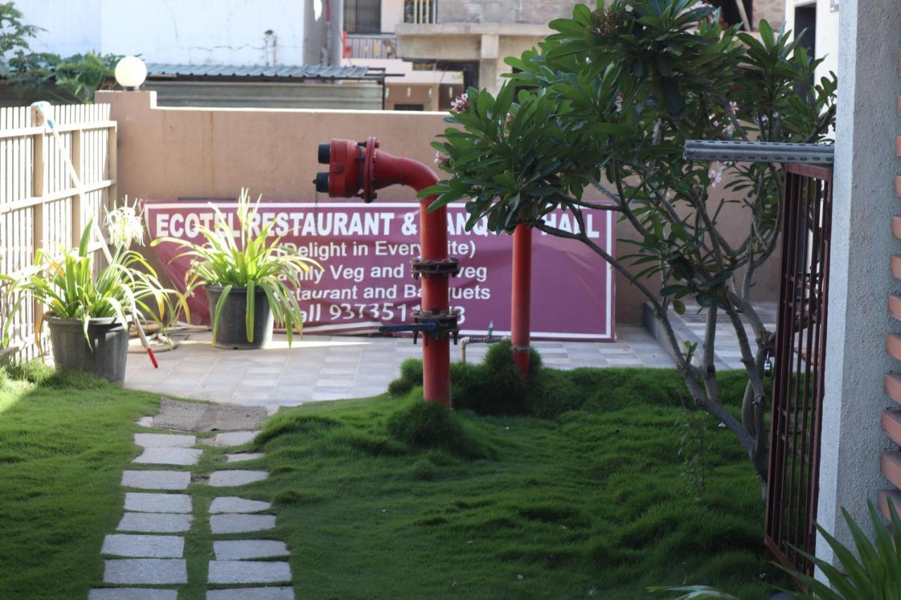 Hotel Grand Ecotel, Aurangabad Exterior photo