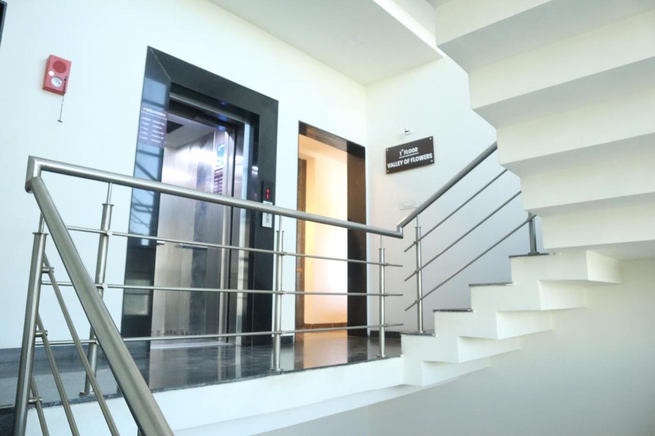 Hotel Grand Ecotel, Aurangabad Exterior photo