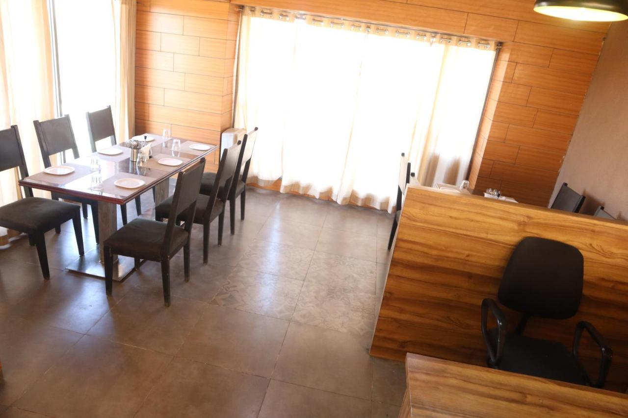 Hotel Grand Ecotel, Aurangabad Exterior photo