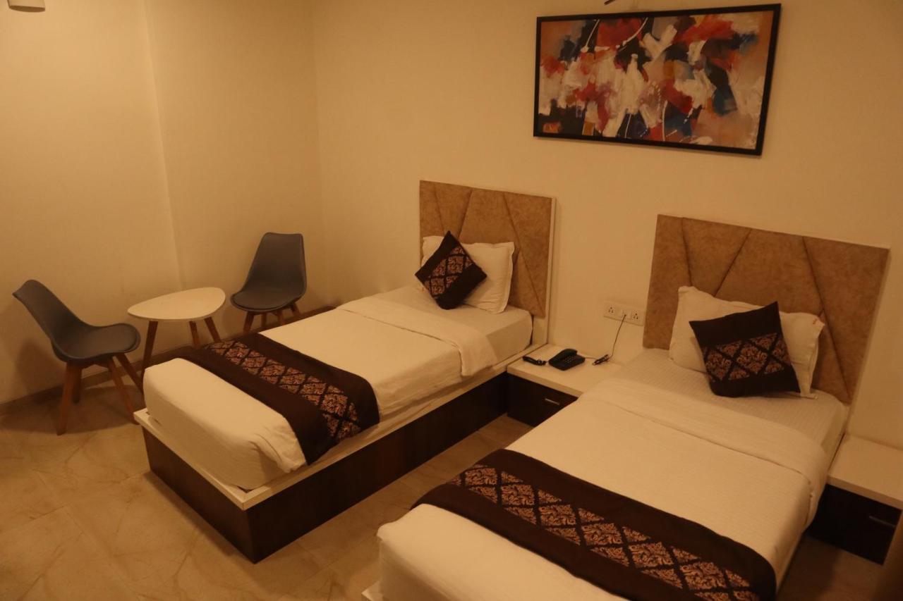 Hotel Grand Ecotel, Aurangabad Exterior photo