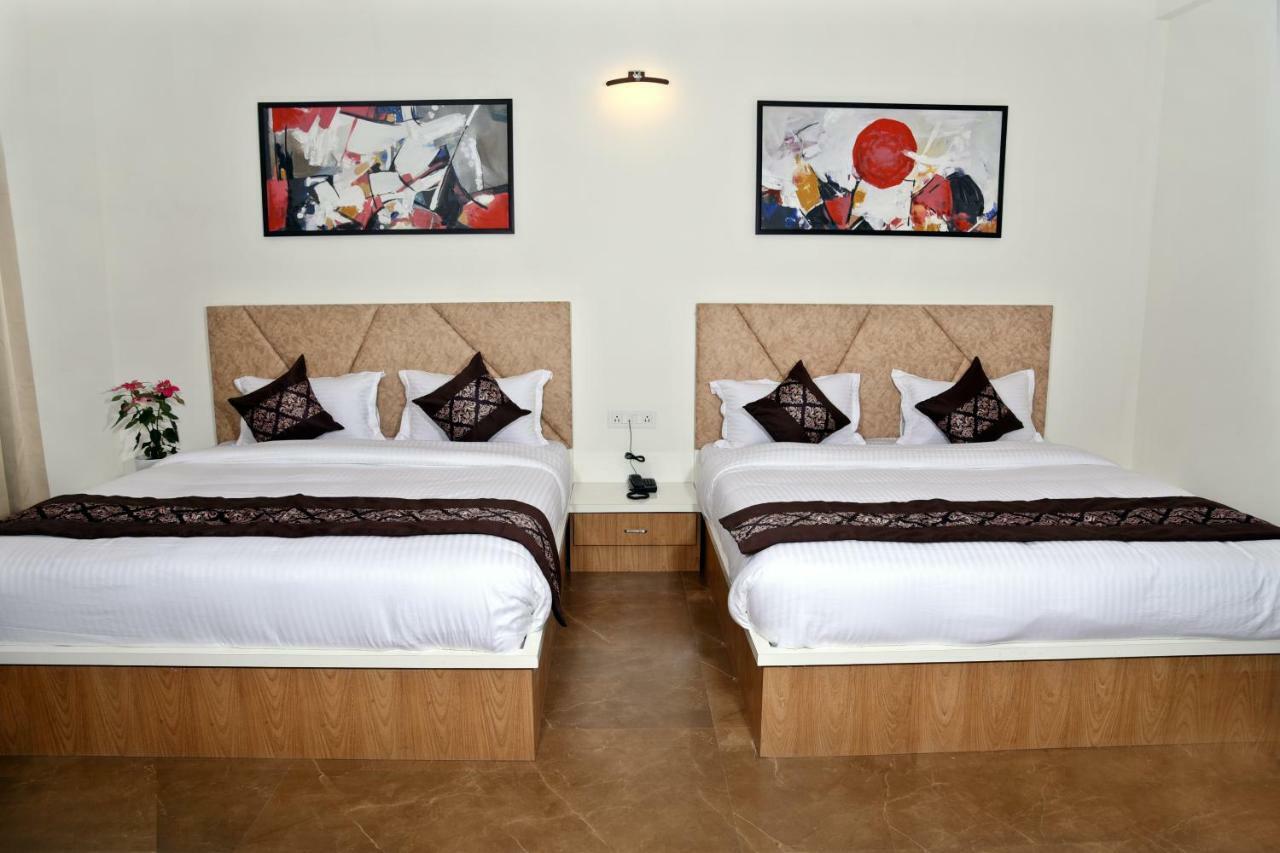 Hotel Grand Ecotel, Aurangabad Exterior photo